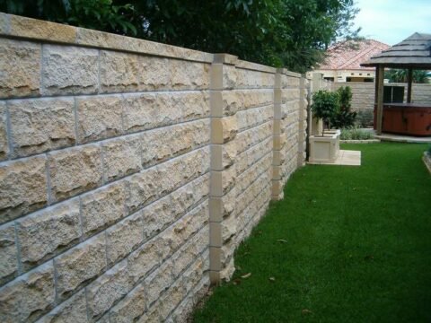 All That You Want to Know About Build Retaining Walls