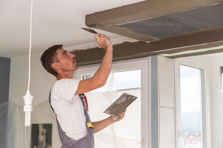 How to Hire Good and Professional Plasterers for Your New Home