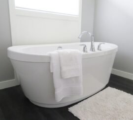 Bathtub Buying Guide: What To Look For When Buying A Bathtub