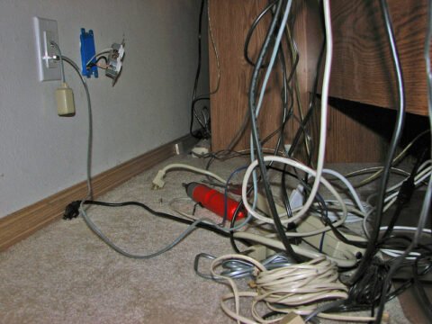 5 Warning Signs That Your Home Has An Electrical Problem