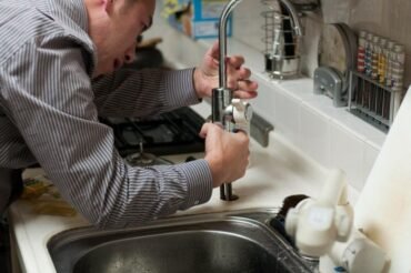 How To Fix Common Plumbing Problems In Your Apartment